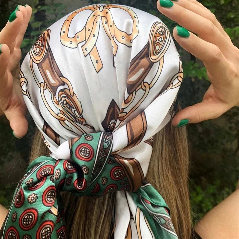Bufanda cuadrada de satén para mujer, Hijab musulmán elegante, pañuelo de seda estampado 2025, chal, diadema, accesorios para el cabello con asa, Bandana