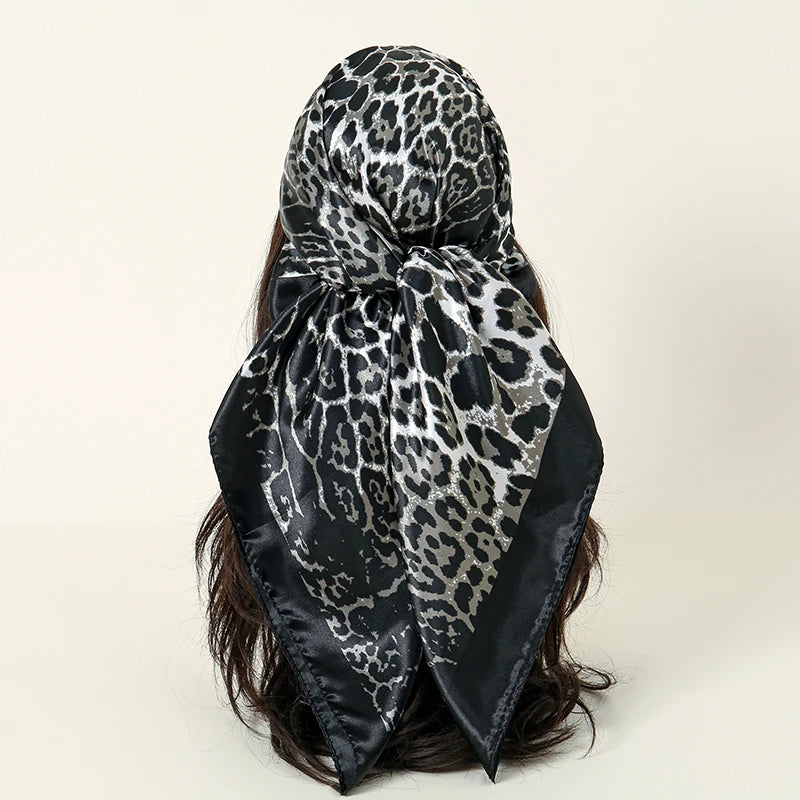 Bufanda cuadrada de satén para mujer, Hijab musulmán elegante, pañuelo de seda estampado 2025, chal, diadema, accesorios para el cabello con asa, Bandana